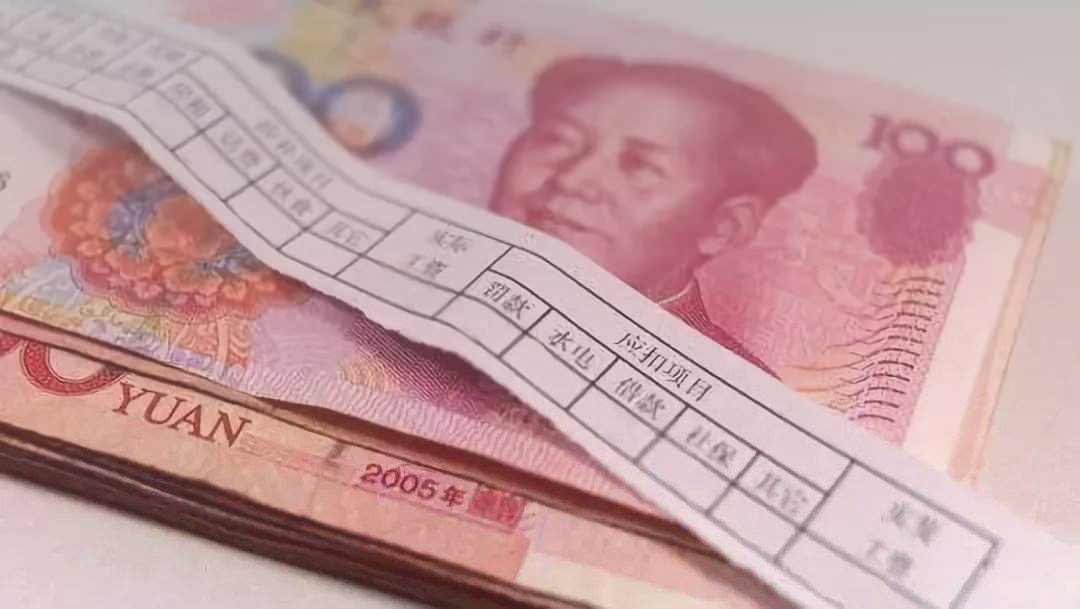 公司加班不给加班费，申请劳动仲裁需要哪些证据才能赢