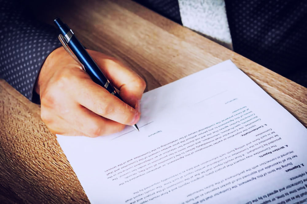 申请劳动仲裁要求加班工资,员工拿出两样证据直接胜诉,太简单了 申请劳动仲裁要求加班工资,员工拿出两样证据直接胜诉,太简单了