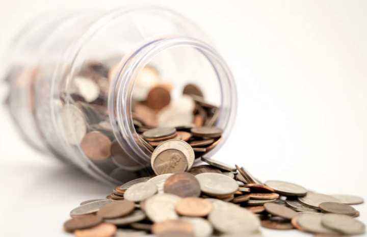 工作中造成20万经济损失，公司可以要求全额赔偿？看法院怎么判